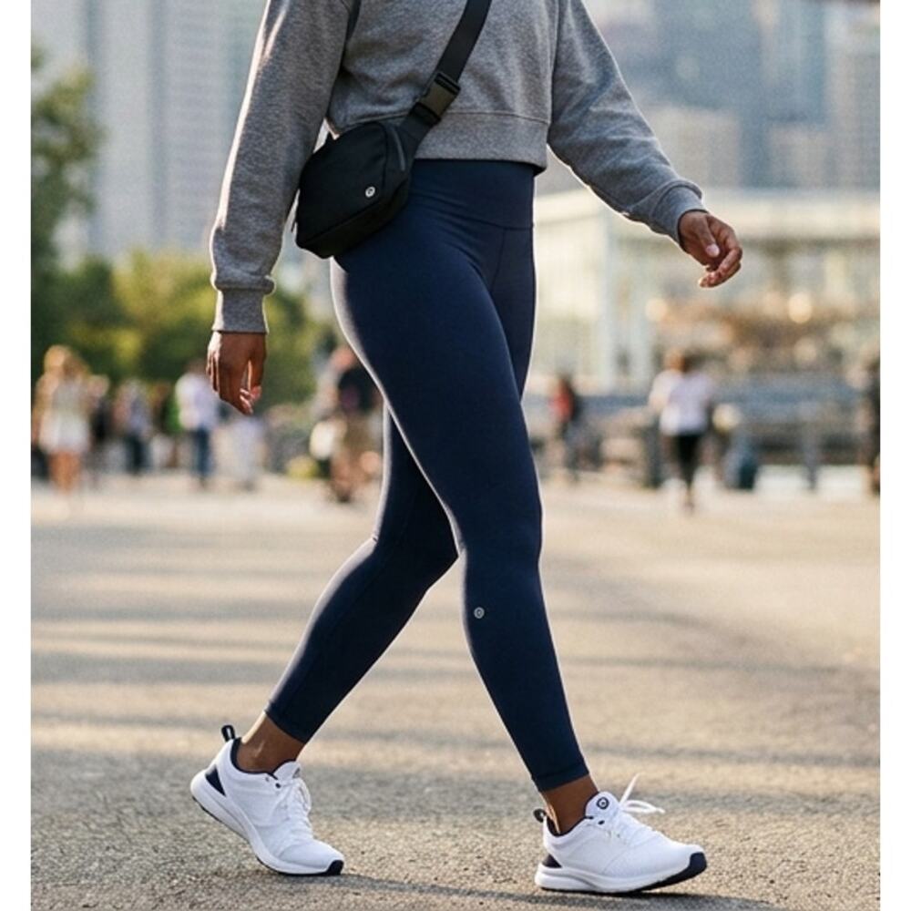 Lululemon Wunder Under Heather Gray 28” Leggings Size 4